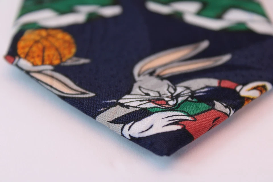 Lote De 2 Corbatas De Colección Looney Tunes Baloncesto y Personajes Mania 100% Poli 46x3 Foto 4 de 4