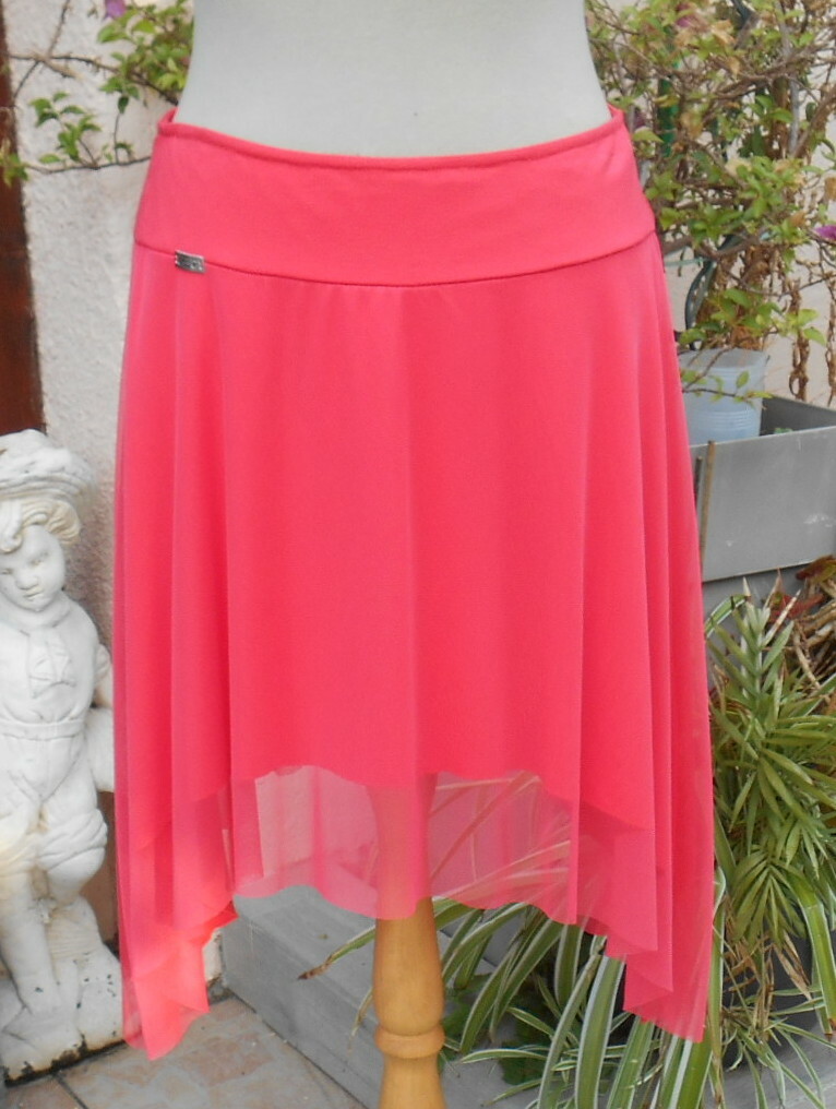 Jupe Noire 'Hisper' Taille 38-40 - Marque La Mode Est À Vous - Modèle Boule/tulipe - Neuf Sans étiquette