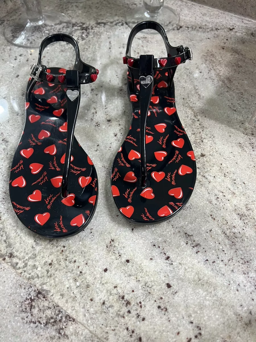 Love moschino store heart sandals