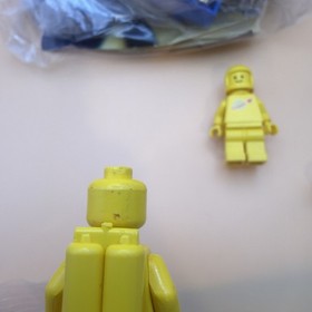 Lego - Classic Space  - 6926 - Mobile Recovery Vehicle - 99% Complete