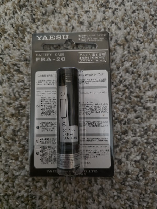 Yaesu VX-1R  AA Battery Case  FBA-20 New !!
