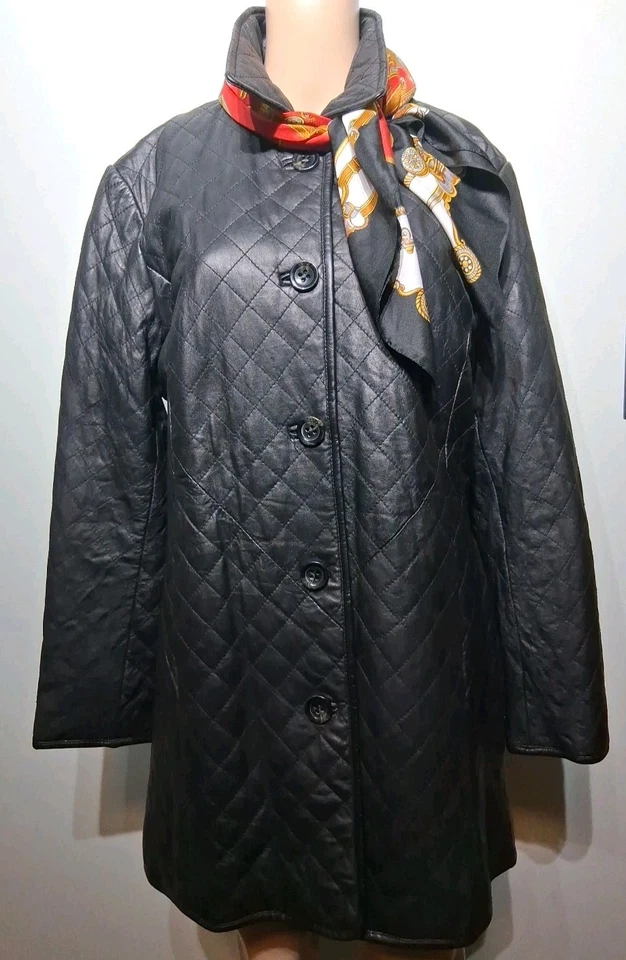Neiman Marcus Exclusive Women's Black Lamb Leather Quilted Jacket Size XL - Image 2 of 4