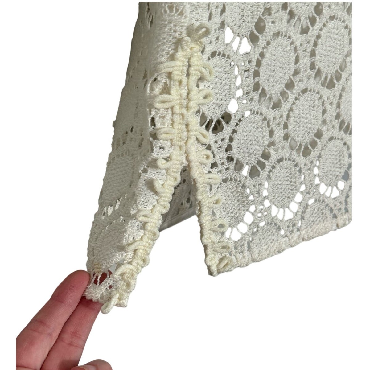 amethyst lace dress Montage 120912 Amethyst Lace Cap Sleeve Sheath Dress