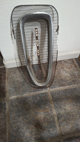 VINTAGE 1958 FORD EDSEL HORSE COLLAR GRILLE OEM FOMOCO