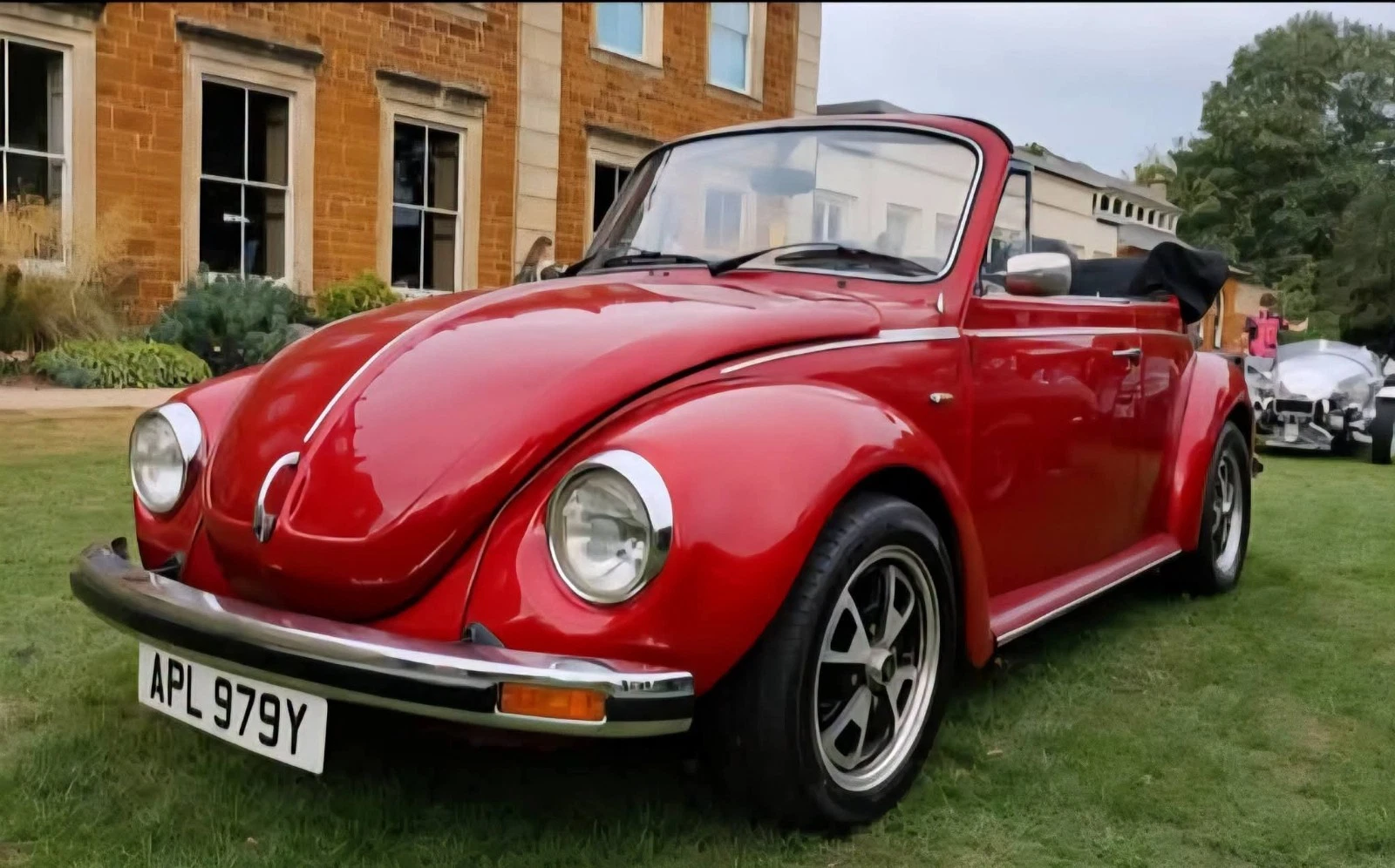 1974 Rhd Vw Beetle Karmann Convertible 1.7l Air Cooled Engine Full Mot Lazer Red