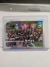 2023 Topps Series 2 - New York Yankees #516 Rainbow Foil
