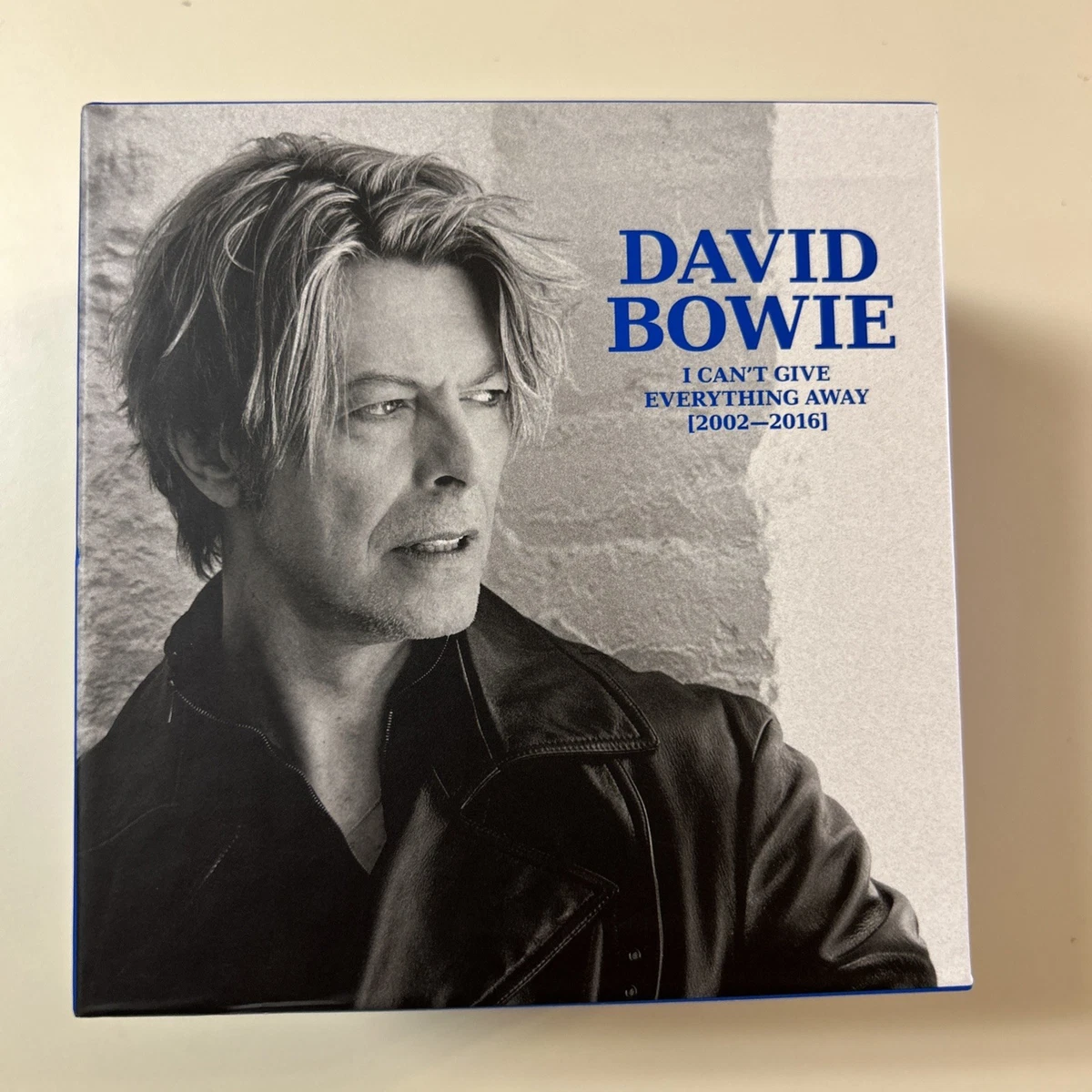 Preços baixos em Conjunto Caixa Pop David Bowie CDs de música | eBay