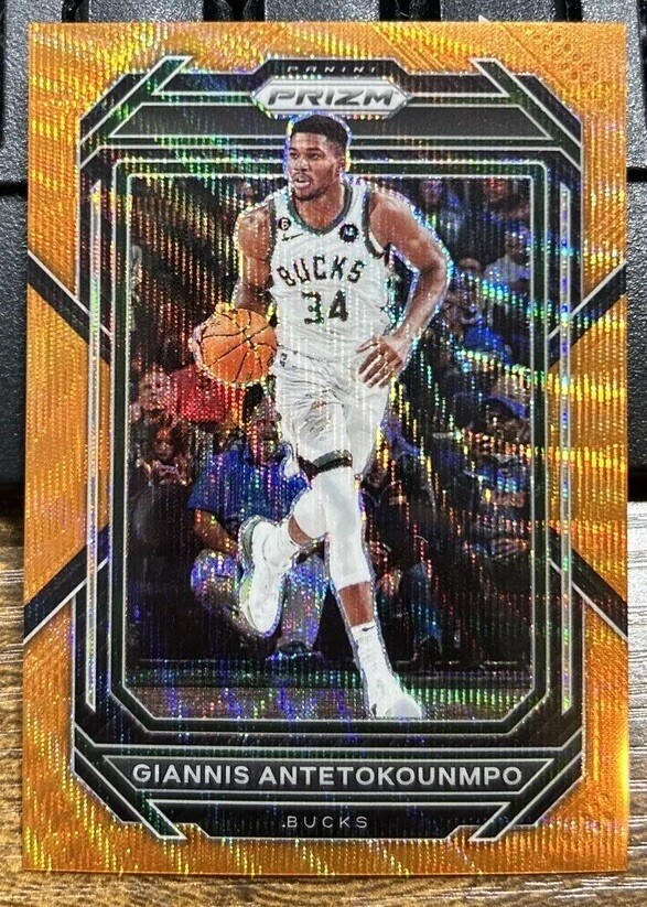 Giannis Antetokounmpo 2022-23 Panini Prizm Orange Wave #/60 Prizm #96