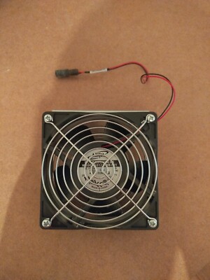 ADDA Lüfter DC Brushless Model AD1224HB-F51 24V 0,32A Schaltschrank Ventilator 