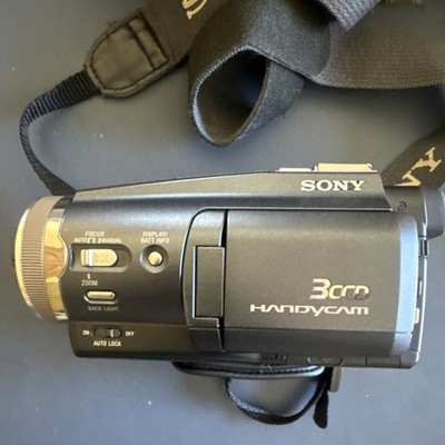 Sony Handycam DCR-HC1000 3CCD 150x Digital Zoom Super SteadyShot