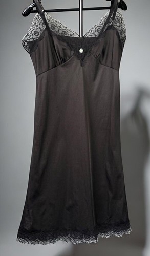 Vtg Sliperfection Full Slip 34 Black Lace Nylon Retro Liquid Satin Sexy 1882 USA