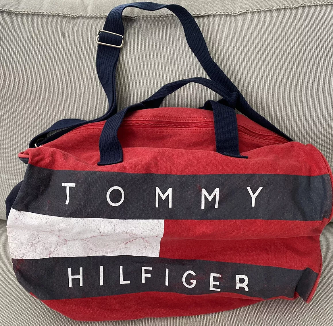 Tommy hilfiger duffle bag vintage sales