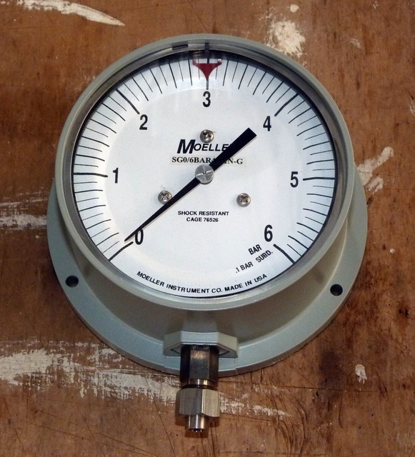 Moeller Pressure Gauge 6 Bar 87 PSI 4.5" Dial Bottom O Ring Heavy Duty