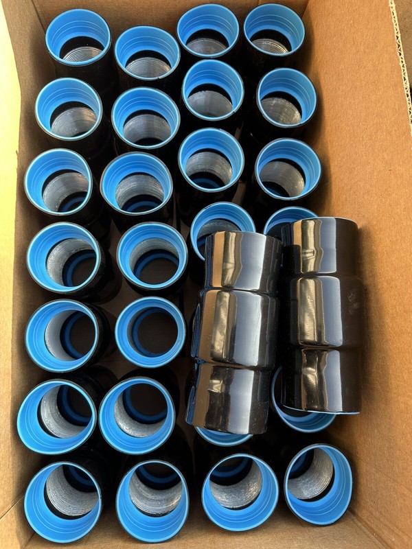 Calbond CP2000cp00 2 Inch Galvanized Pvc Coated Coupling Lot Of 30 Pieces