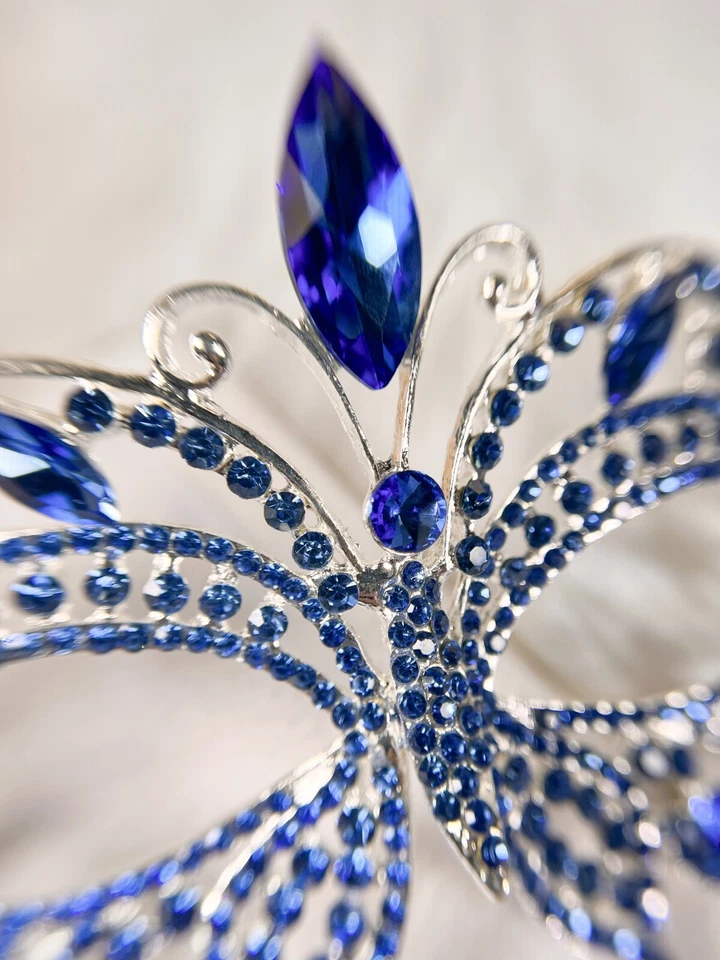 Butterfly Masquerade Mask, Blue Wedding Party Mask, Mardi Gras, New Year, Party - Image 4 of 4