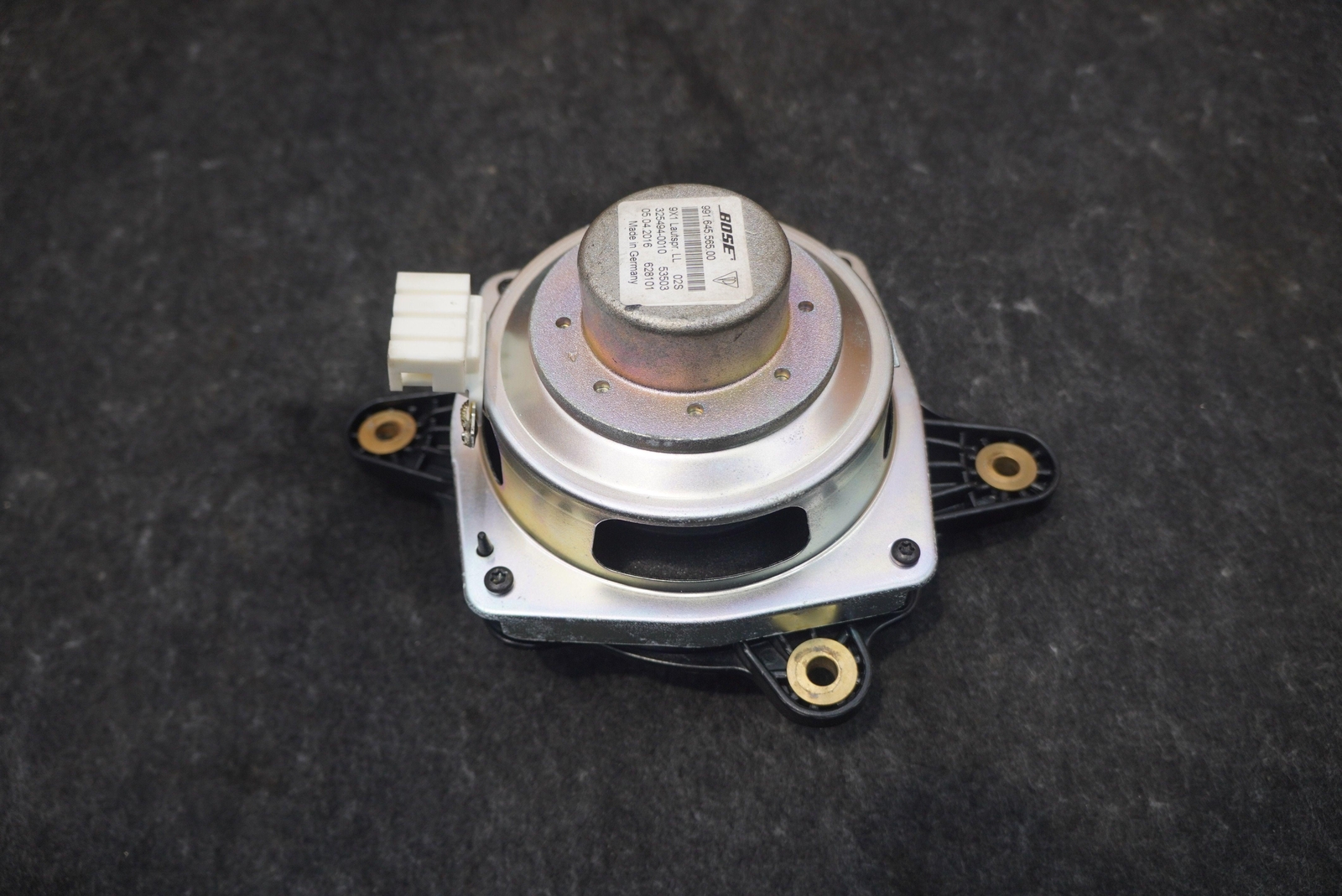 Porsche 911 Boxster Cayman Subwoofer Bose Speaker 99164556500 for 