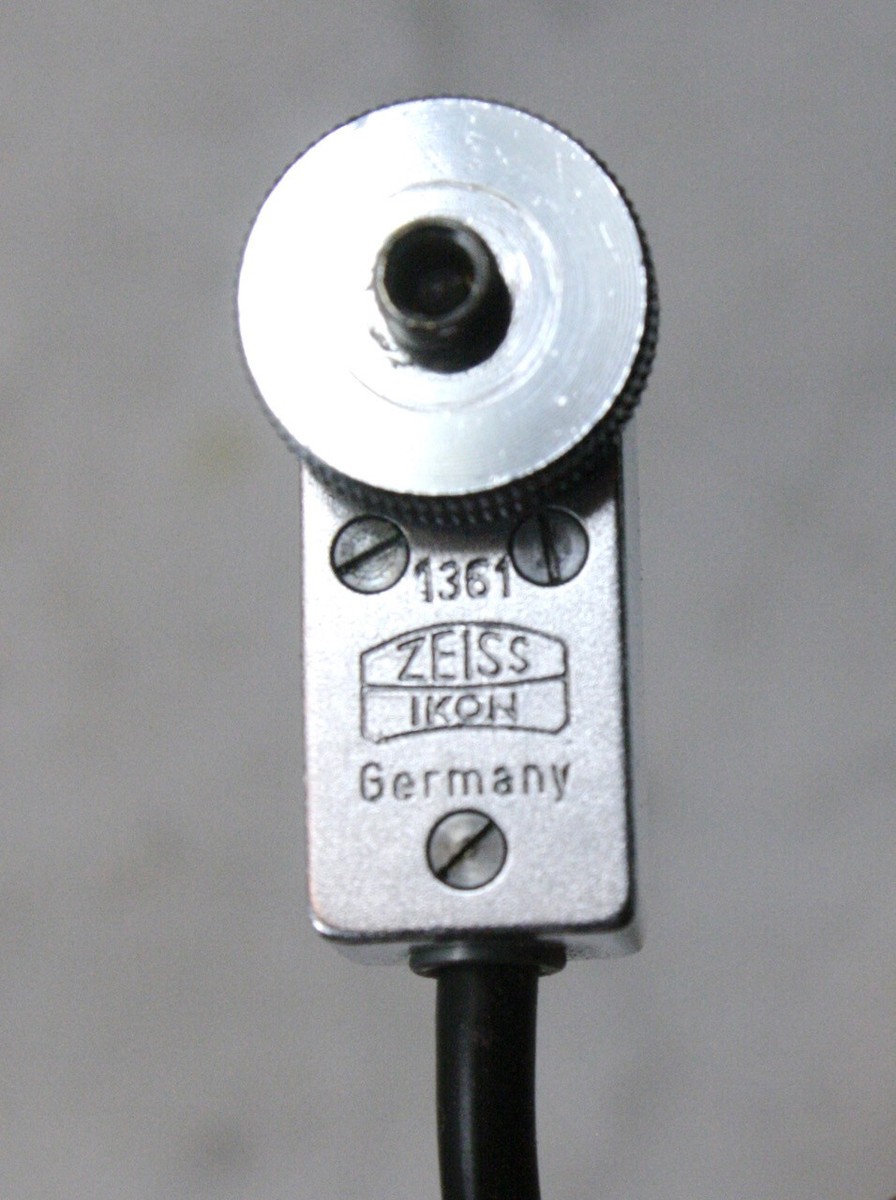 Geiss-Kontakt Synchronizer for Leica　珍品！ Geiss-Kontakt Synchronizer for Leica 珍品！