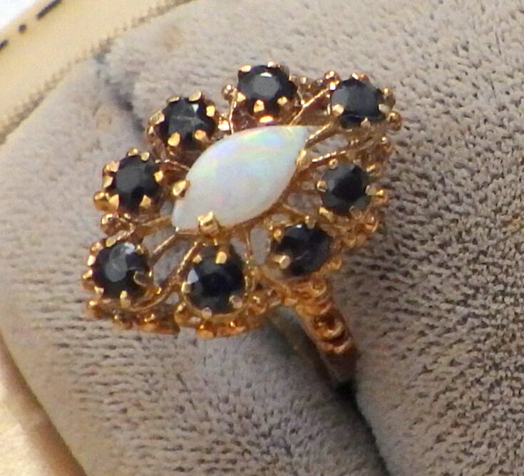 14KT VICTORIAN RING BLUE SAPPHIRES & OPAL GREAT DESIGN SIZE 7