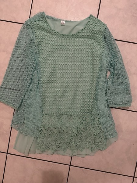 Mintgrünes Spitzen-Lagen-Oberteil EU 38 40 UK 10 12 US 6 8