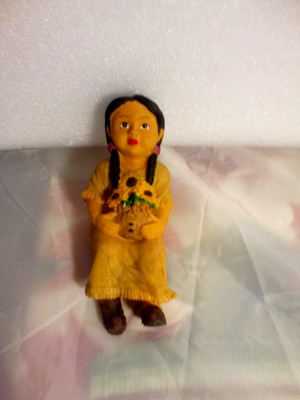 Resin Native American Girl Indian Shelf Sitter Figurine 5 1/2'' High