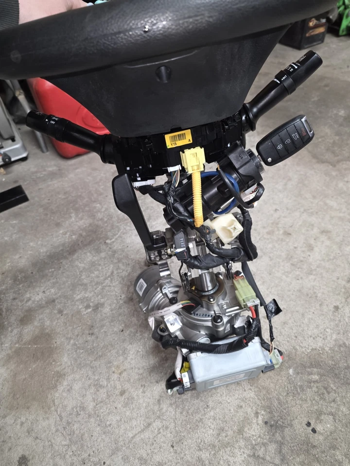 KIA FORTE 2014 2015 2016 columna de dirección cambio de piso sedán sin faros antiniebla Foto 2 de 4