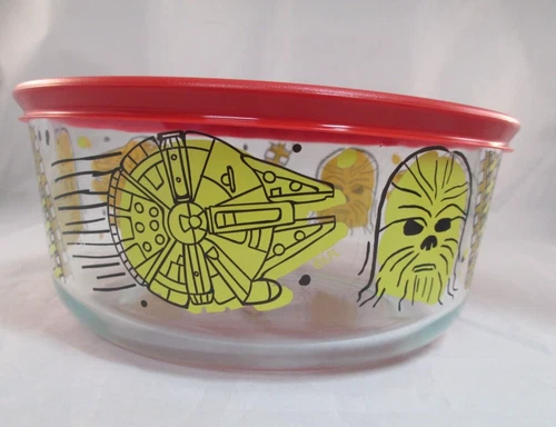 Pyrex Star Wars Bowl - Chewbacca & Millennium Falcon - 7 cup storage W/lid