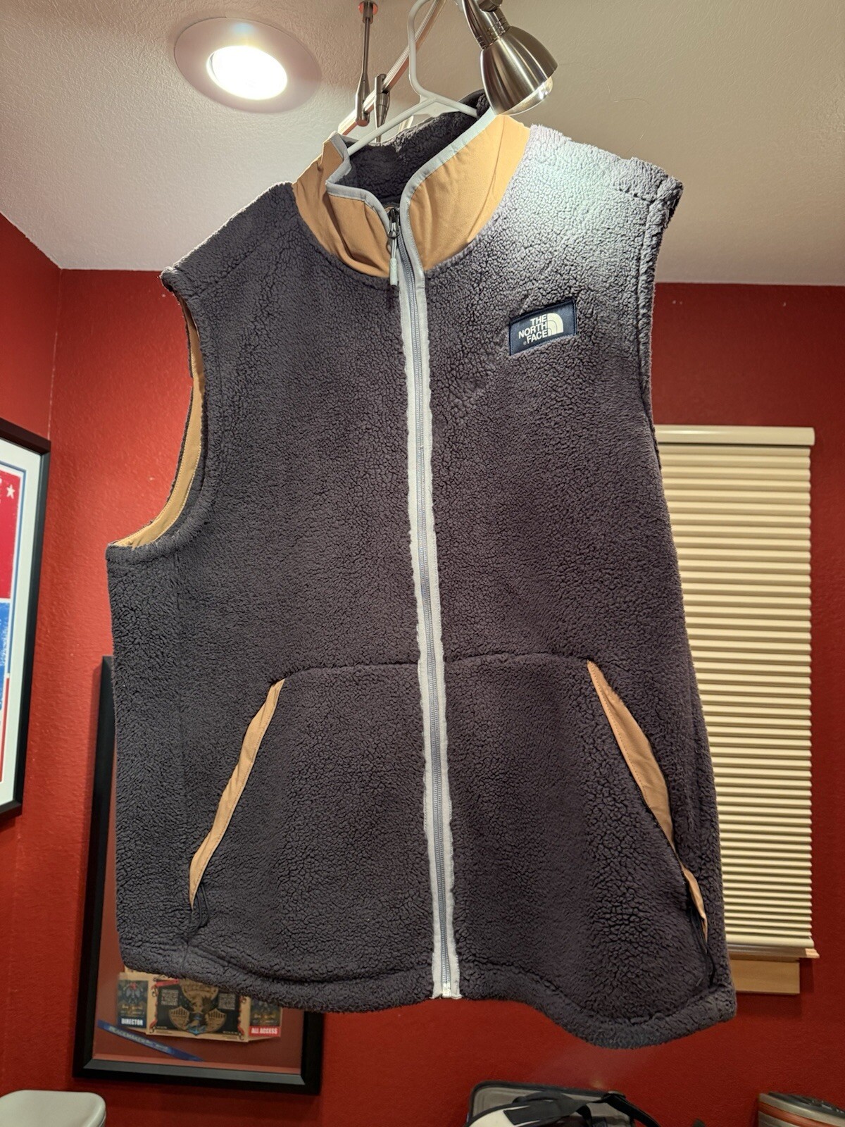 The North Face Men's 2XL Campshire Sherpa Fleece Vest in Blue Gray Tan for Layering XXL