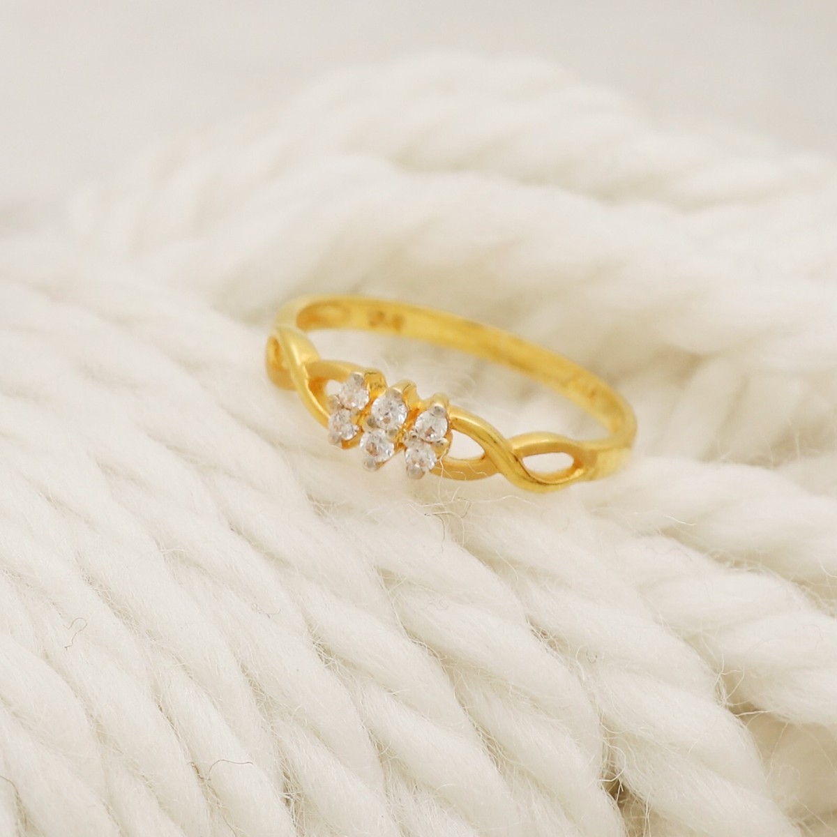 22k Yellow Gold Ring zircon Fine Gold Handmade Ring for unisex or