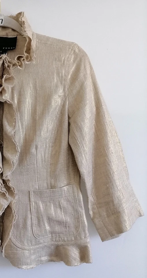 Chaqueta para mujer Yansi Fugel beige manga 3/4 con volantes talla 4 Foto 4 de 4