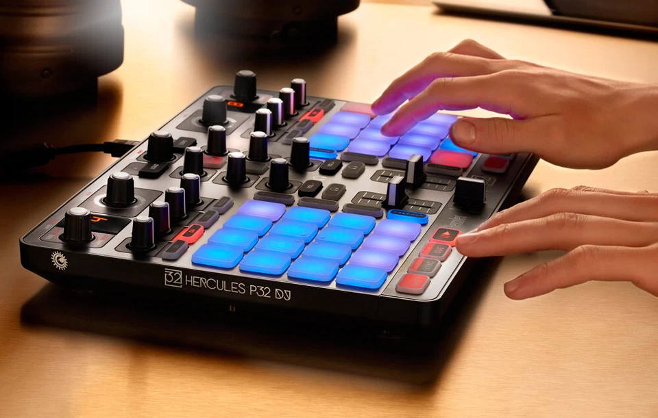 DJ All-in-One Hercules P32 DJ-Controller, Neu ! - Image 4 of 4