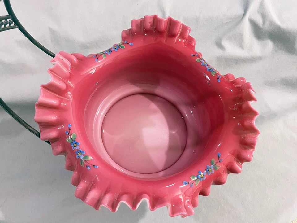 Антикварная ВИКТОРИАНСКАЯ СЕРЕБРЯНАЯ КОРЗИНА ДЛЯ НЕВЕСТ ROCKFORD — РОЗОВЫЙ КОРПУС И ЭМАЛИРОВАННАЯ ЧАША - Изображение 3 из 4