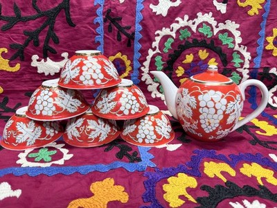 Asian Style Tea Set Teapot + 6 Bowls - Red White Grapes Gold Rim