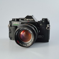 EXCELLENT  CLA  d  Canon AE-1 Program Black  FD 50mm F/1.4 S.S.C. MF F...