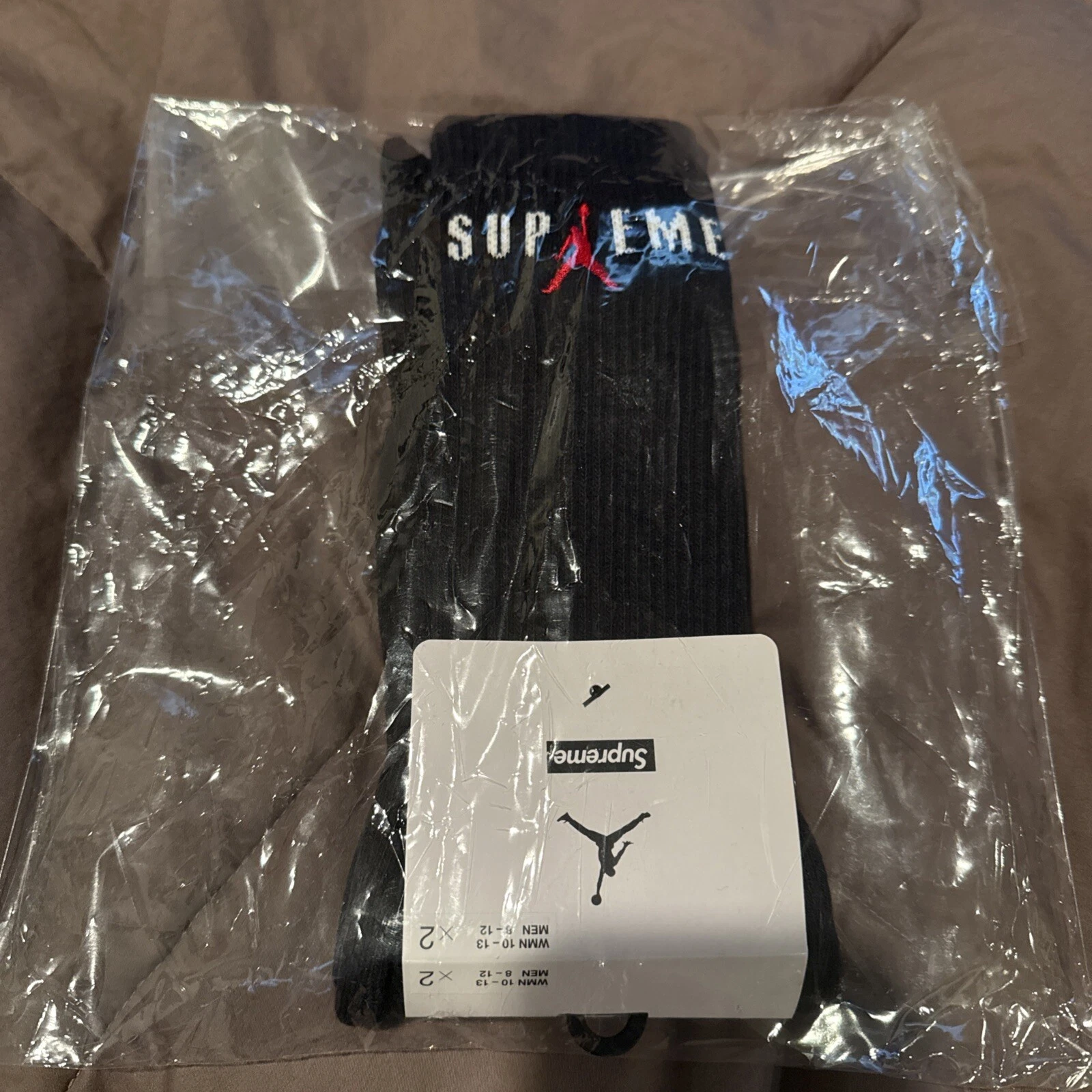 Chaussettes Supreme Jordan Crew noires grandes FW24 prêtes à expédier