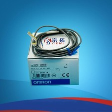 1PCS E2E-CR8B1 Omron New In Box Proximity Switch E2ECR8B1