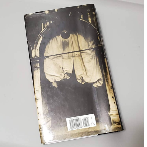 The City of Falling Angels by John Berendt ~ Hardcover ~ New w/ Shelf Wear - Imagen 3 de 12