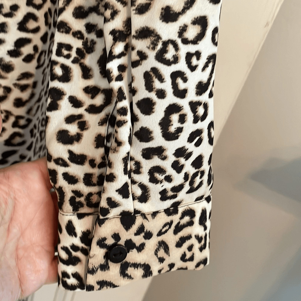 Chico’s leopard print split front double layer th… - image 8