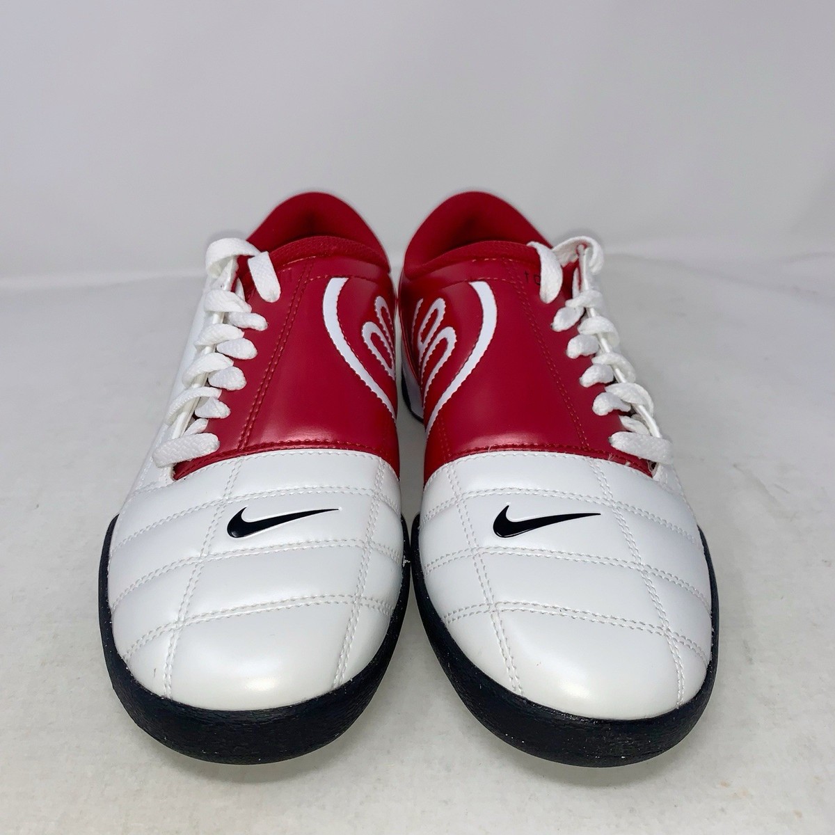 Nike Total 90 Red White Indoor Soccer Shoes, Size 10.5 BNIB HQ2851