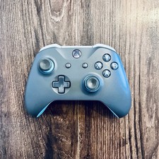 Genuine Microsoft Xbox One Wireless Controller 1708 Gray Teal Blue - SHIPS FREE!