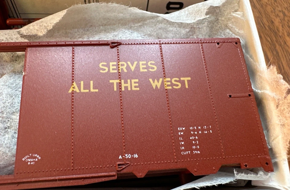 Red Caboose HO Kit #RC-8540-11 40’ AAR Box Car Staggered Union Pacific 474153 NY - Image 4 of 4