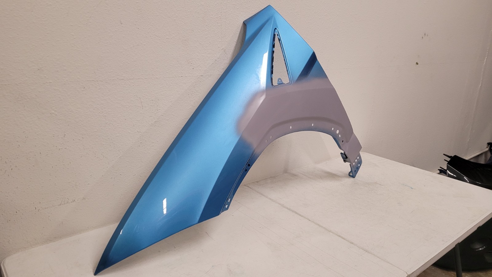 Lamborghini Urus 2019-2023 Left Fender