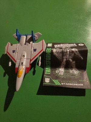 Transformers Kingdom Core Class WFC-K12 Starscream