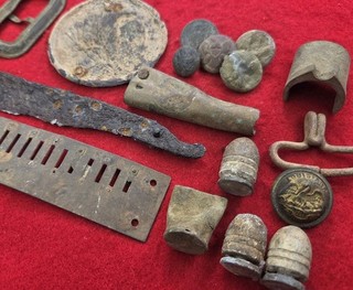EXCAVATED CIVIL WAR RELIC COLLECTION RECOVERED FROM GRAND ECORE LOUISIANA BUTTON