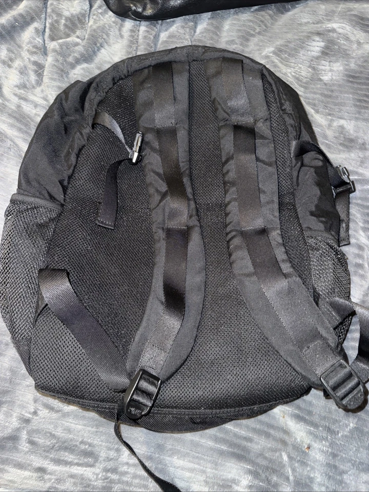 Mochila Victoria Secret Rosa Colegial Negra Foto 2 de 4