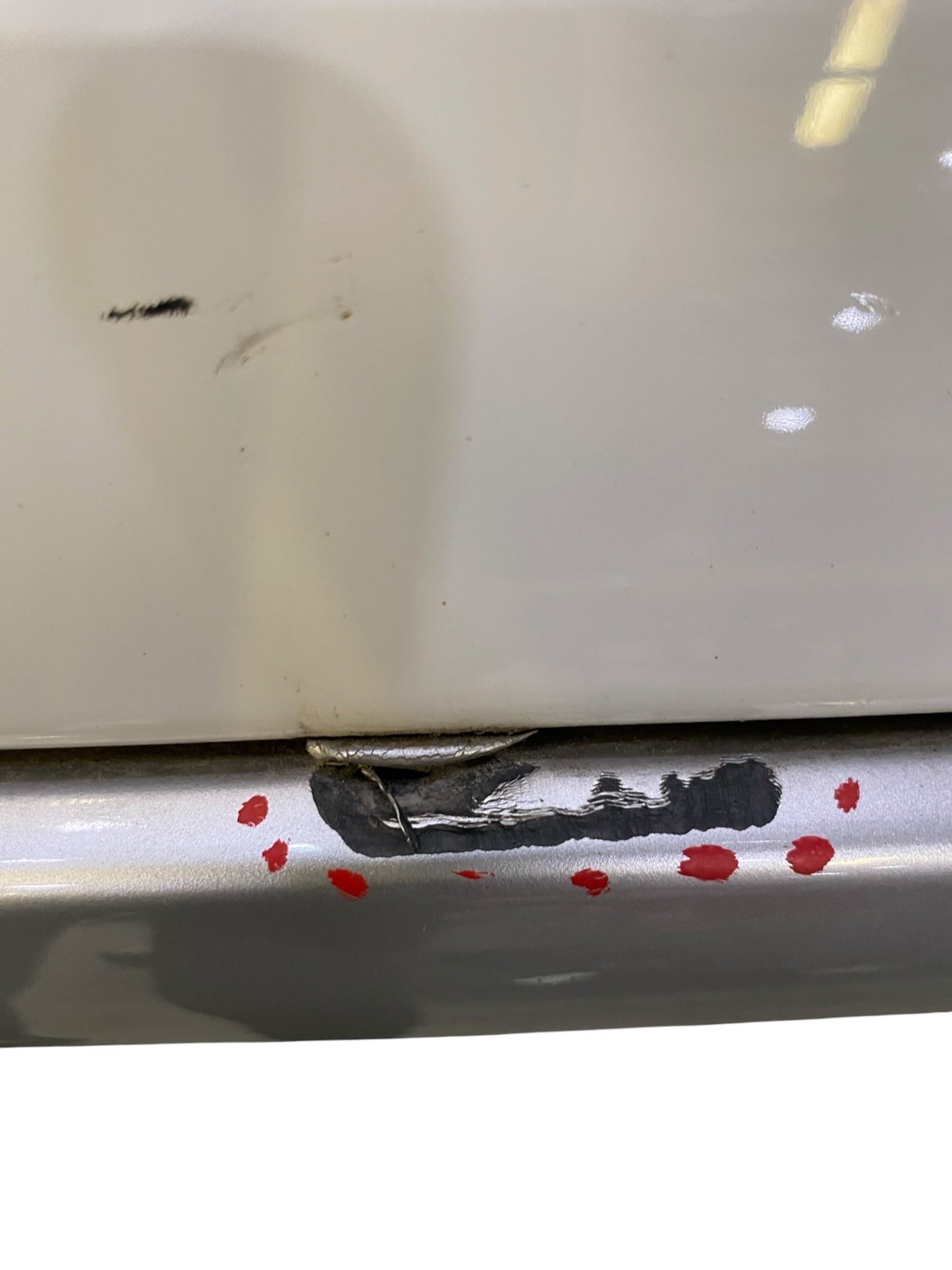 2017-2024 MASERATI LEVANTE M161 REAR BUMPER COVER ASSY | BIANCO *SCUFFS+SCRAPE*