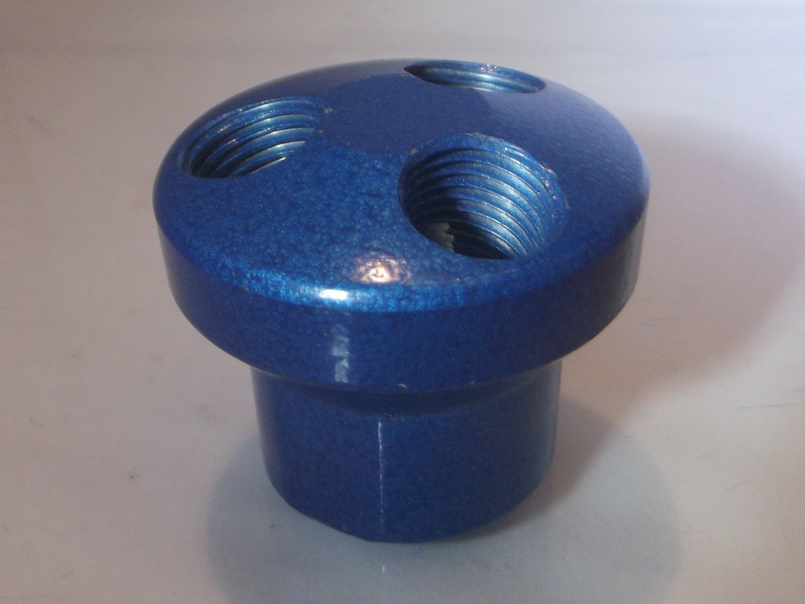 1/4"" Bsp Female 4 Hole Equal Vertical Manifold outlet                       b229