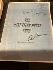 Classic script *Emmy winner* THE MARY TYLER MOORE SHOW Support Your Local Mother