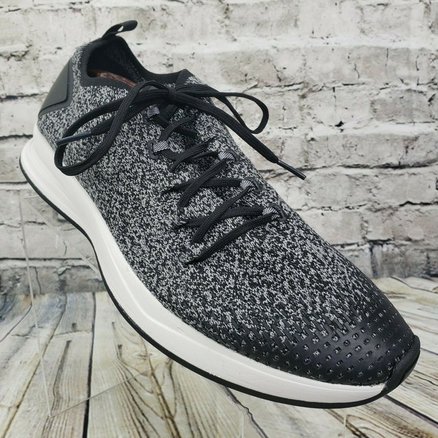 Under Armour SMGX Men's Size 13 Athletic Running Shoes Black Gray EUR