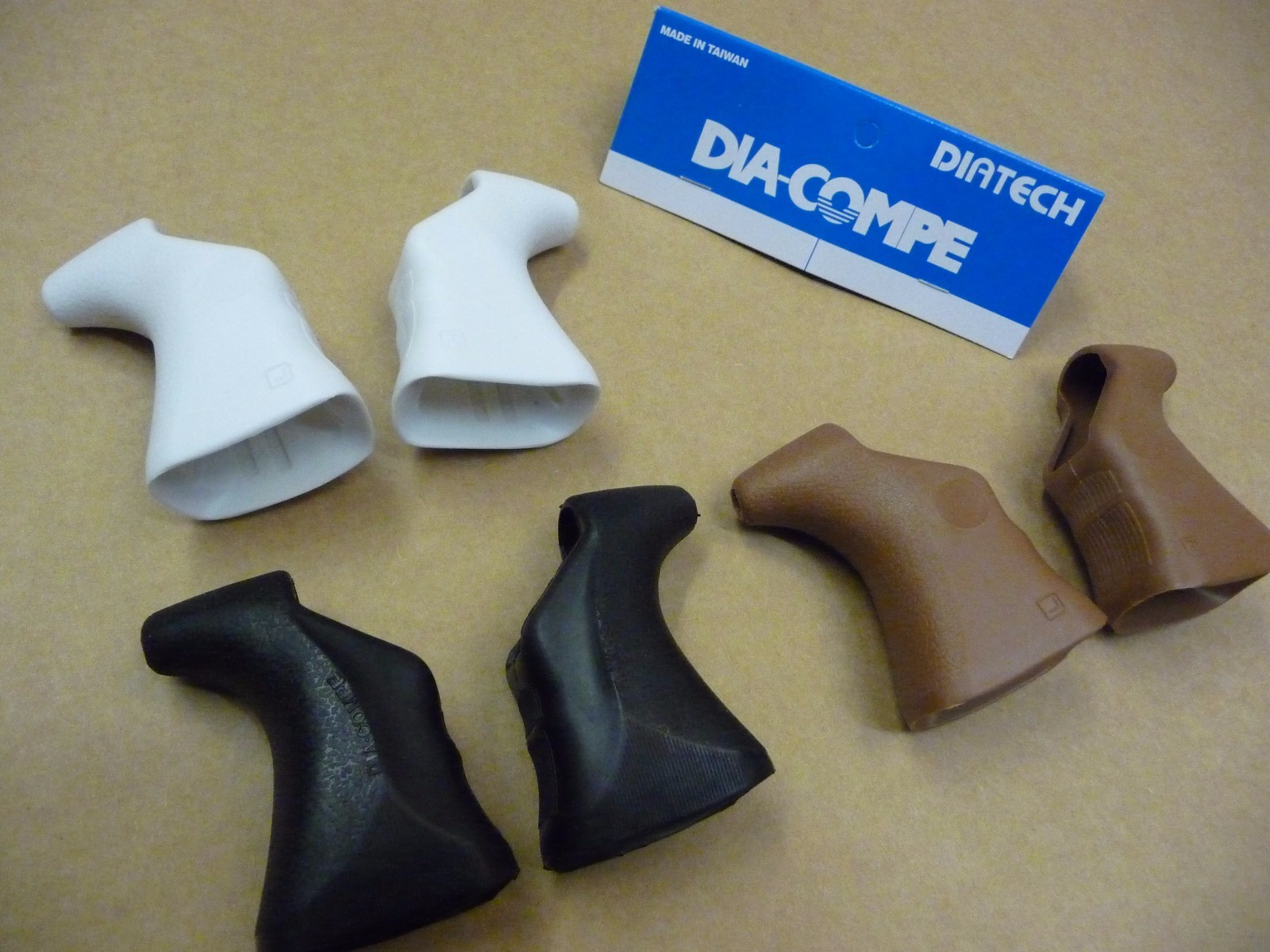 Brake Lever Hood Road Levers Sports Racing Cover 202/204 Non