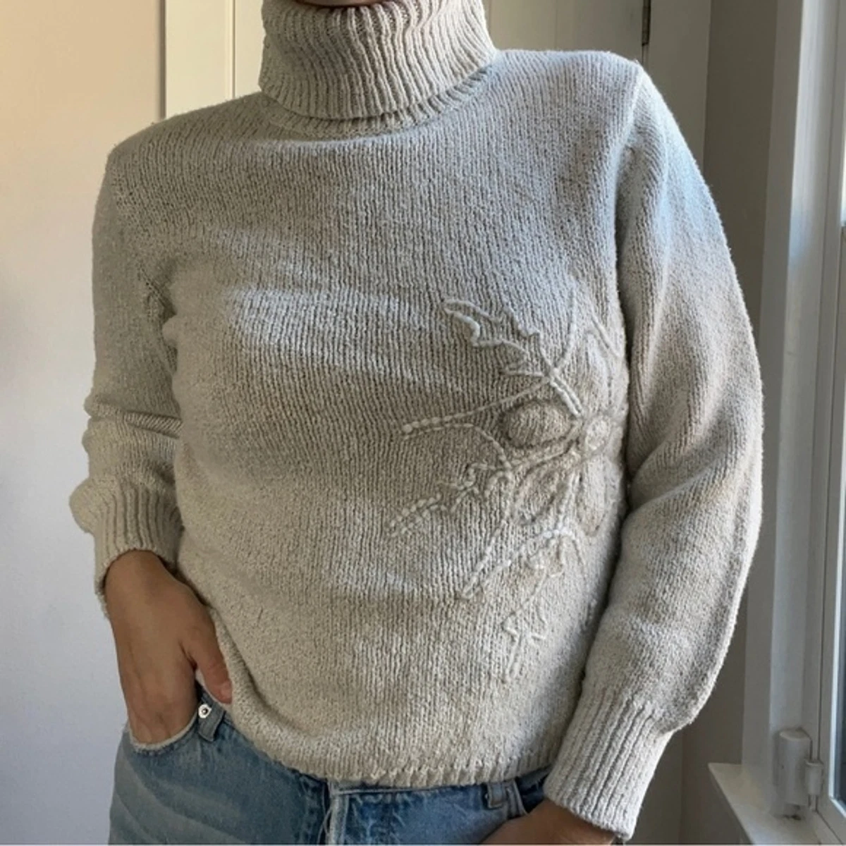 Vintage shop floral turtleneck